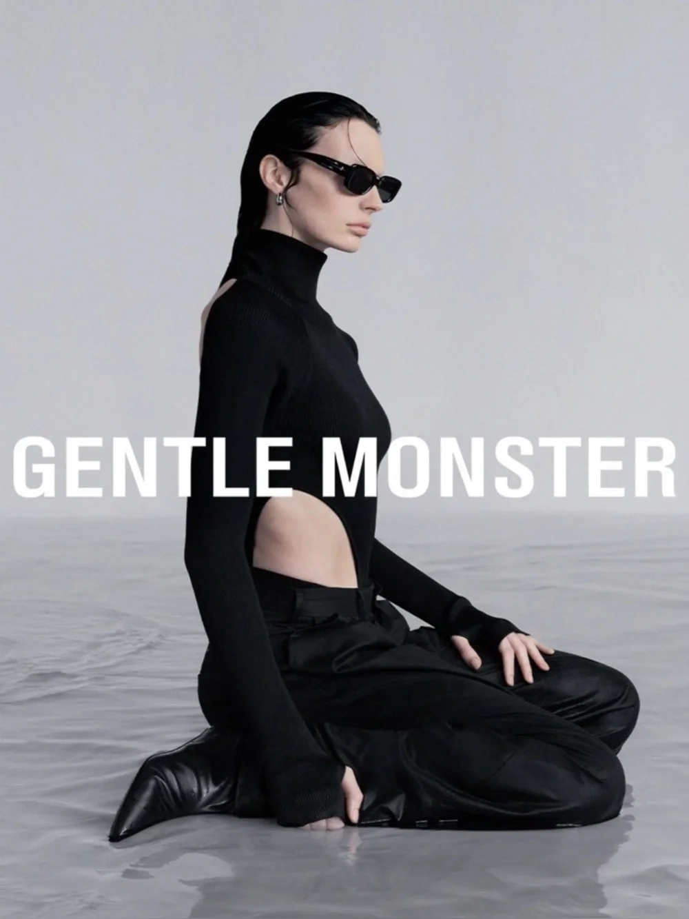 GENTLE MONSTER Oracle.S 01 Sunglasses - Picture 5 of 12